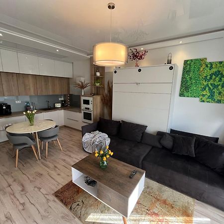 Cozy Apartment บราติสลาวา ภายนอก รูปภาพ