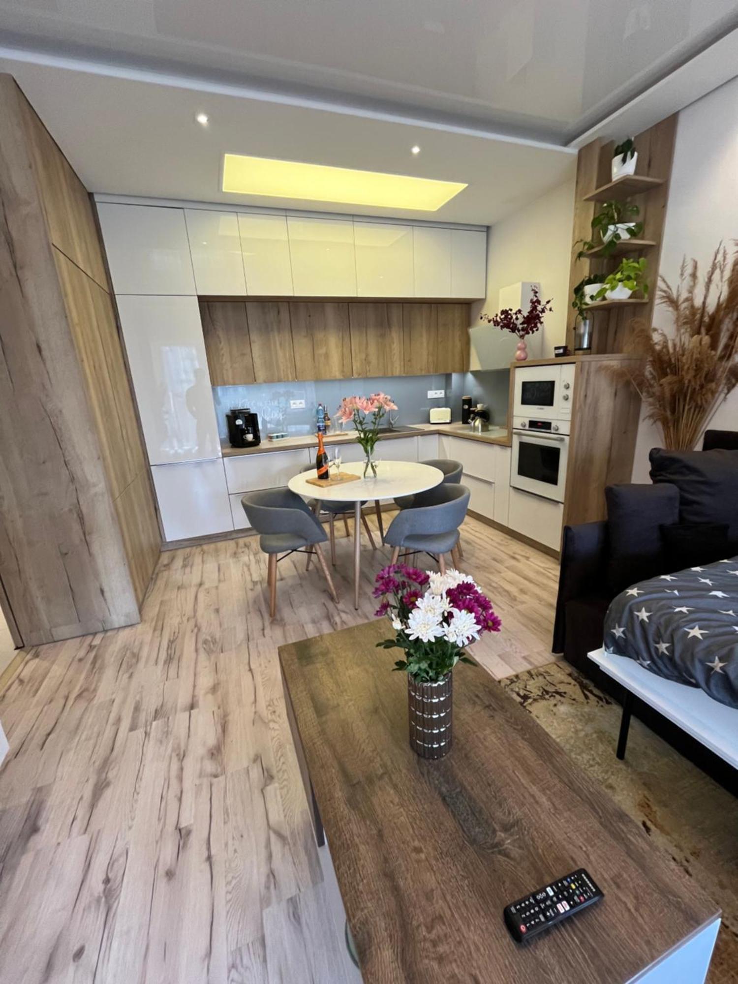 Cozy Apartment บราติสลาวา ภายนอก รูปภาพ